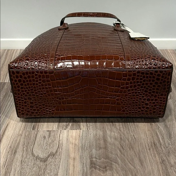 Tory Burch Perry Embossed Leather Triple Compartment Tote - Picture 5 of 9